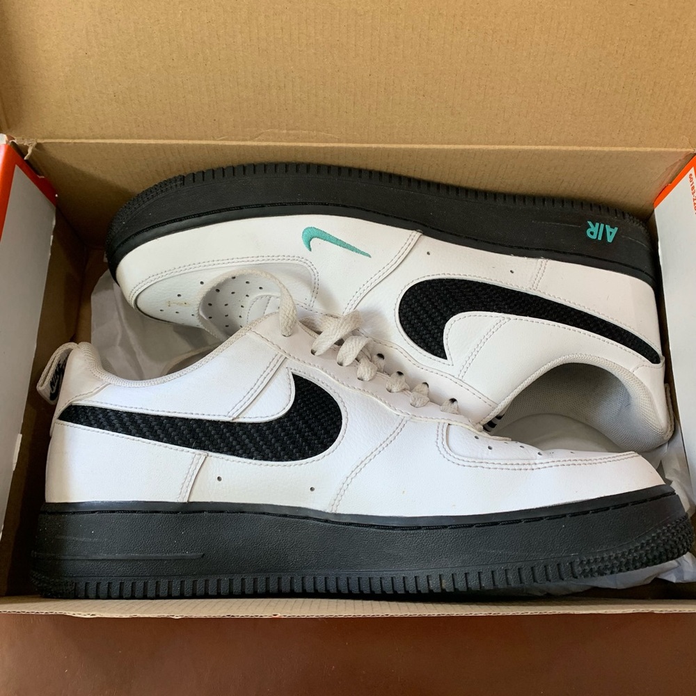 Nike Air Force 1, Men’s Size 10